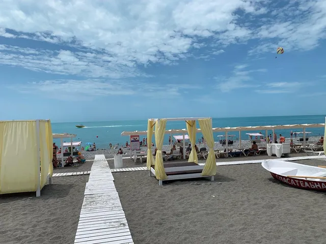 Hotel "Cozy Laguna" in Sochi, pos. Loo, Mountain Air