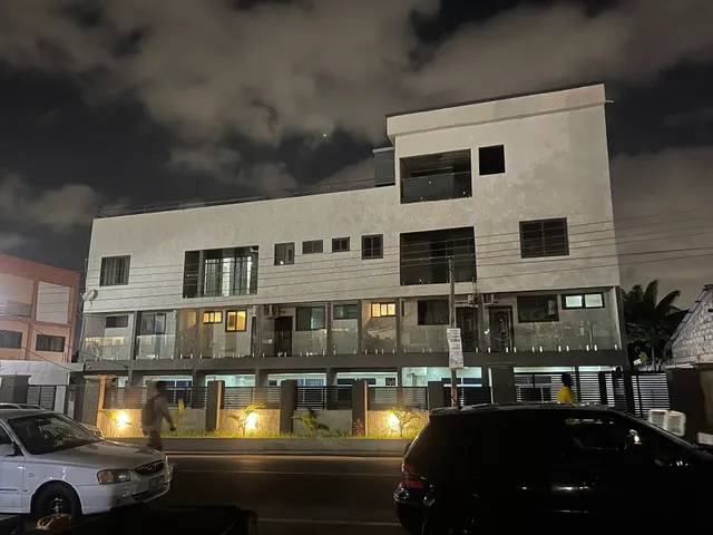 7 Brothers Apartments