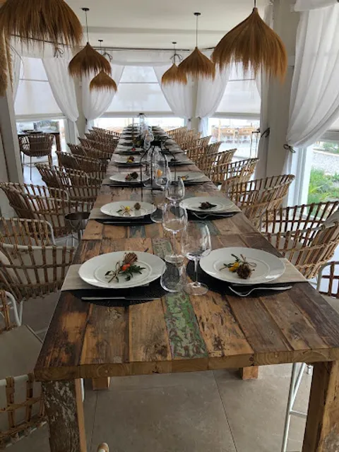 Mare Mosso | Beach Club, Bar & Restaurant