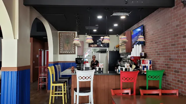 AKI E RESTAURANT BAR