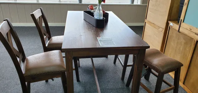 Brown Furniture & Appliance