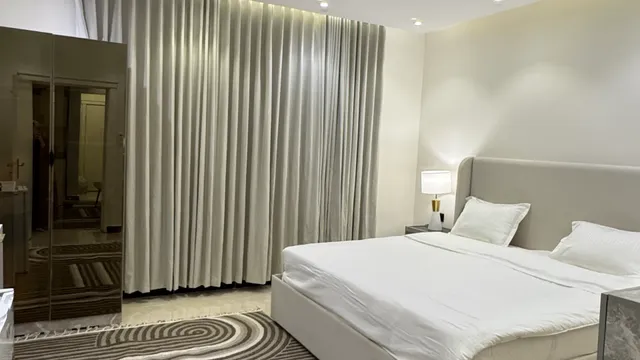 شقق مقابل البوليفارد