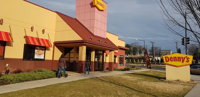 Denny's Restaurant