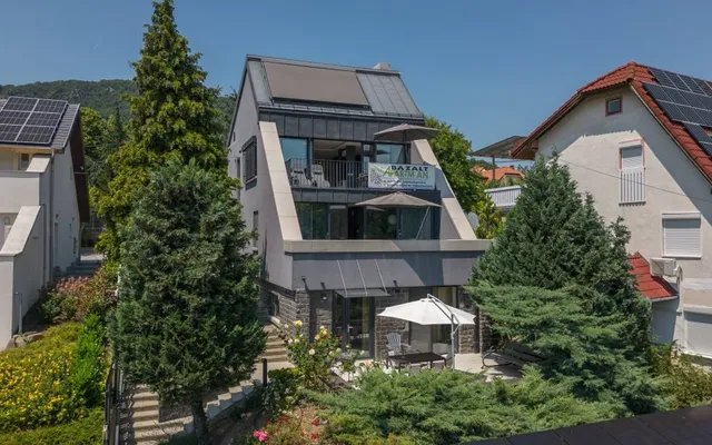 Bazalt Apartman Badacsonyi Szállás