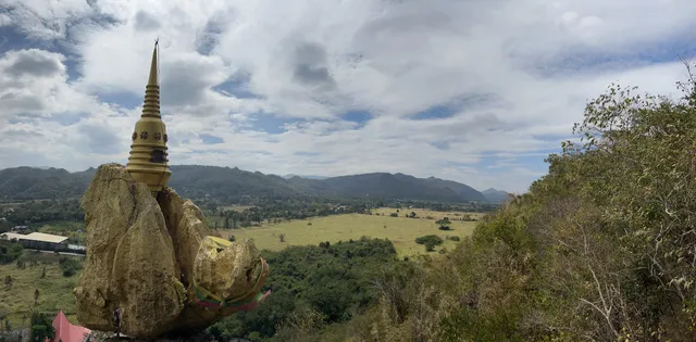 Wat Thewarup Songtham
