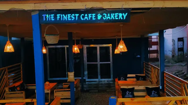 The finest cafe & bakery