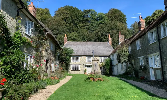Pump Cottage Shaftesbury holiday cottage