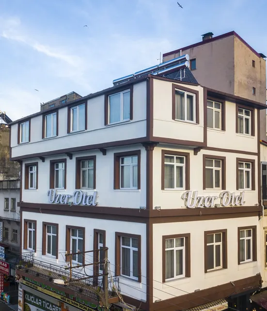 UZER OTEL