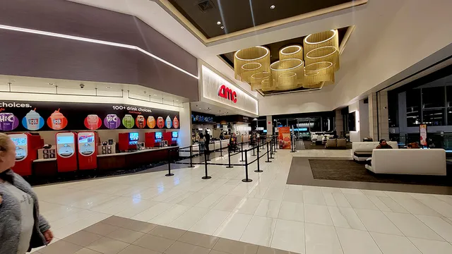 AMC DINE-IN Topanga 12