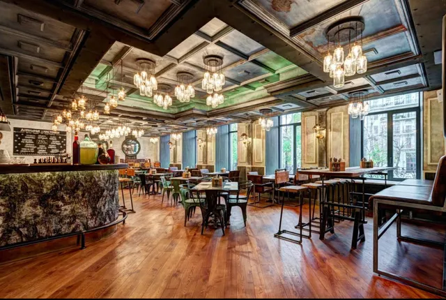 РУССКИЙ ПАБ - гастробар современной русской кухни