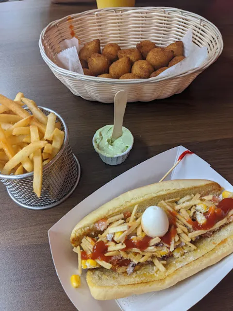 Kings Point Ice Cream and Burger