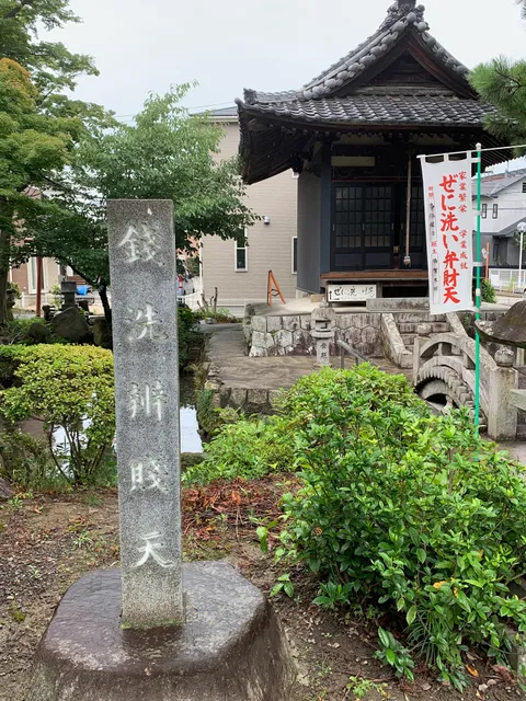 photo-1