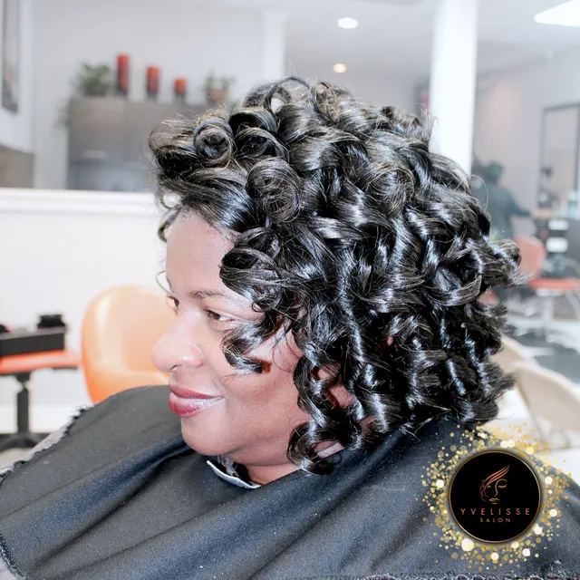 Yvelisse Salon (Dominican Hair Salon)