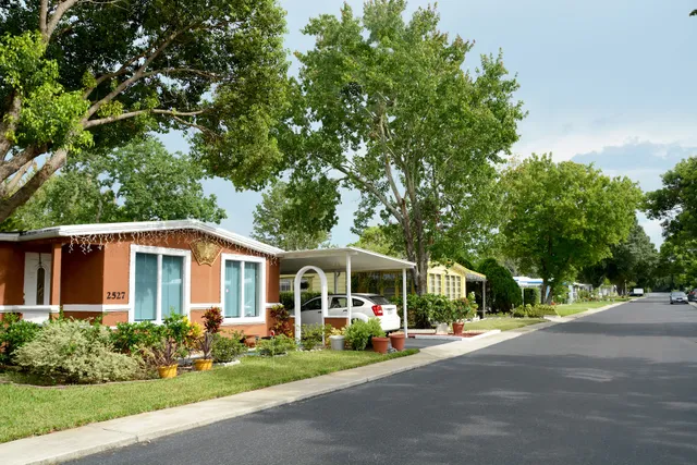 Silver Star Manufactured Home Community