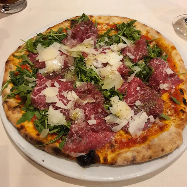 Pizzeria Cucina Amici