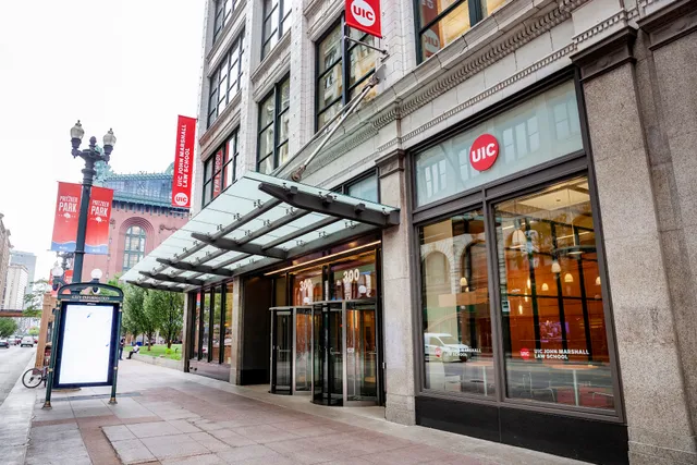 University of Illinois Chicago School of Law