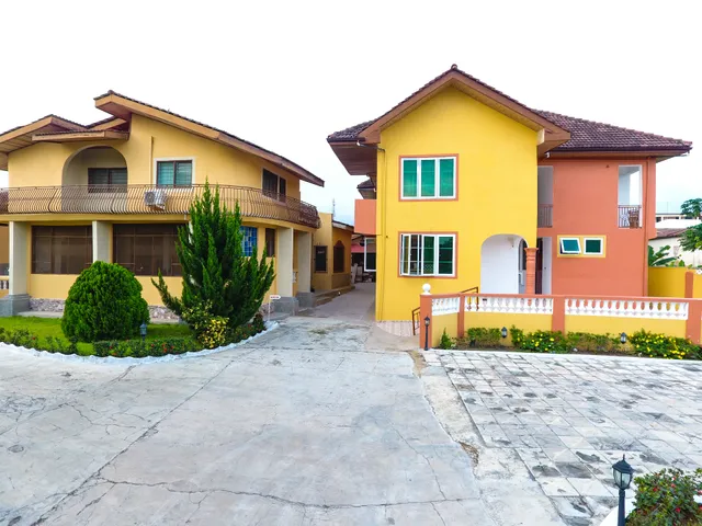 KINGSVILLE GUEST HOUSE