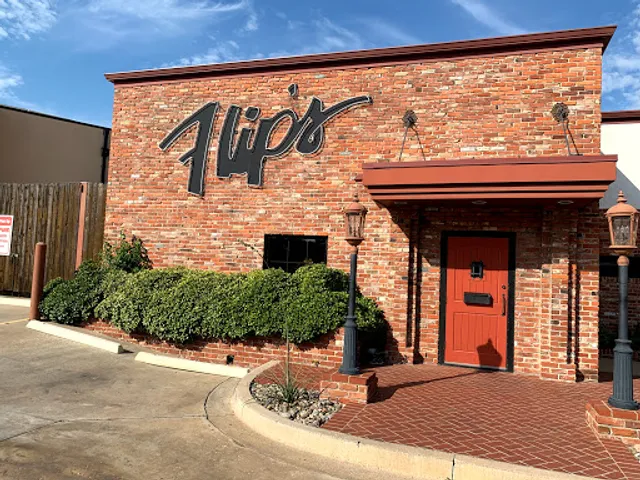 Flip's Wine Bar & Trattoria