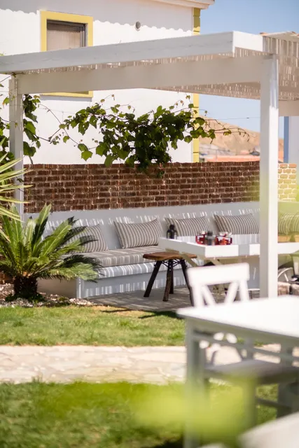 Bi Salkım Bozcaada Otel