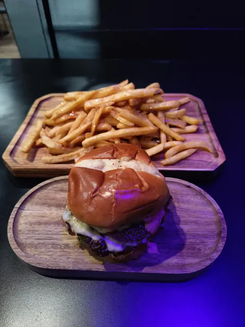 Bsari Burger Bar