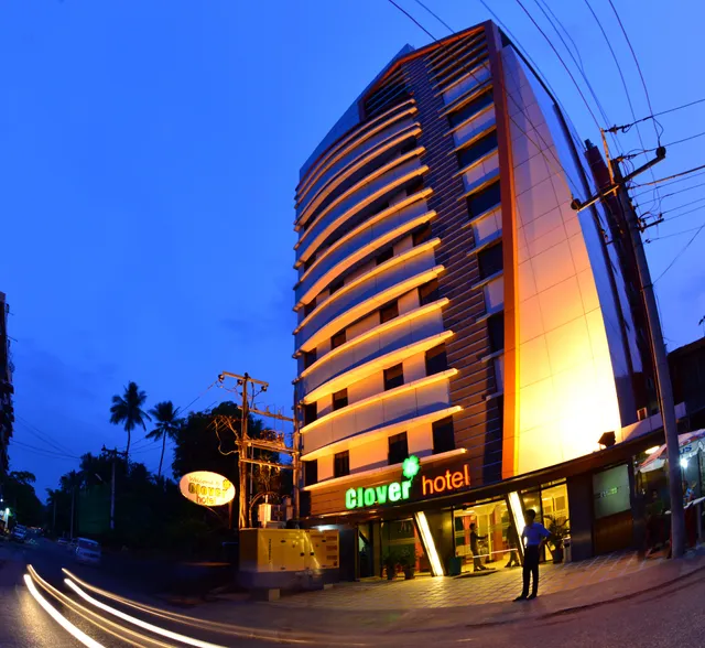 Clover Hotel