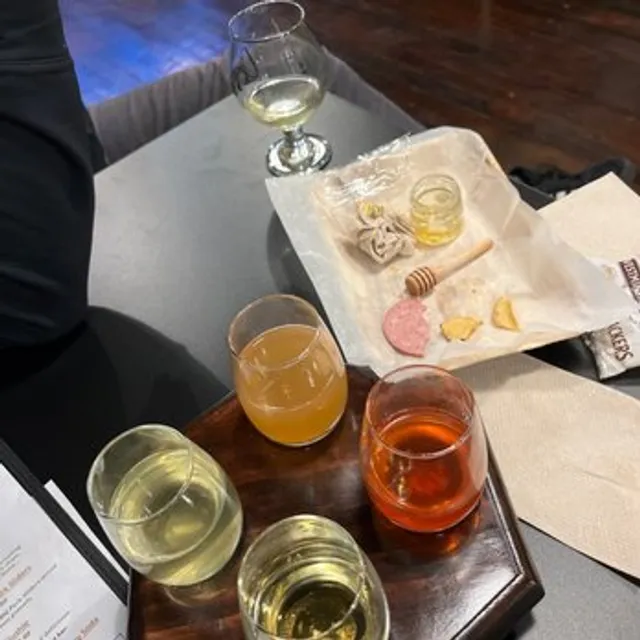 Cupka's Bee Good Meadery, LLC