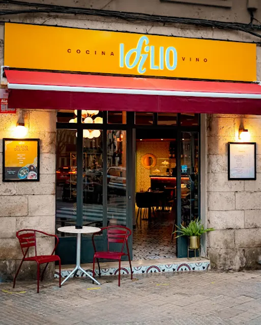 Restaurante I D I L I O - COCINA Y VINO