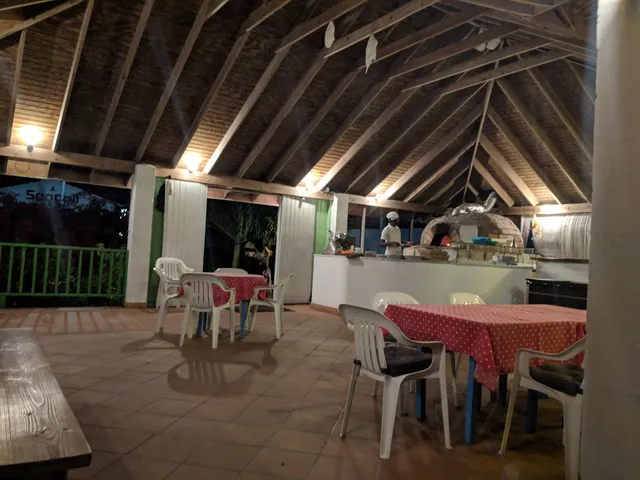 Famous Mauro - Pizza(evening) & French Bakery(Morning)