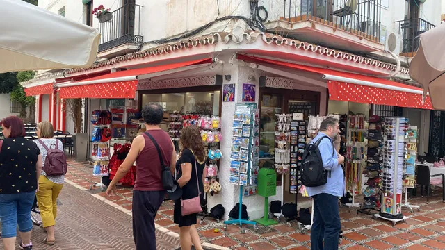 Gipsy Marbella Plaza Souvenirs