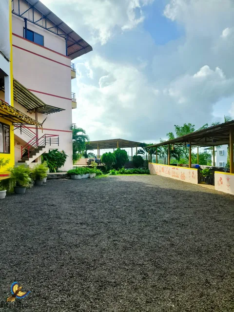 Shanti Sarovar Resort