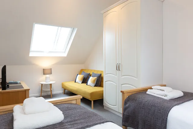 Atlanta Breeze Holiday Cottage