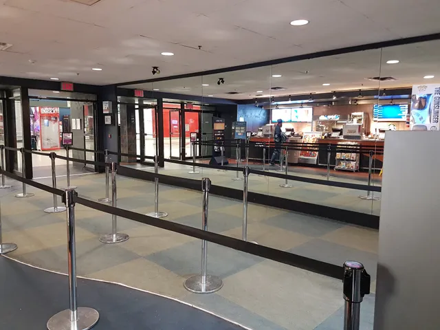 Cineplex Odeon Seaway Mall Cinemas