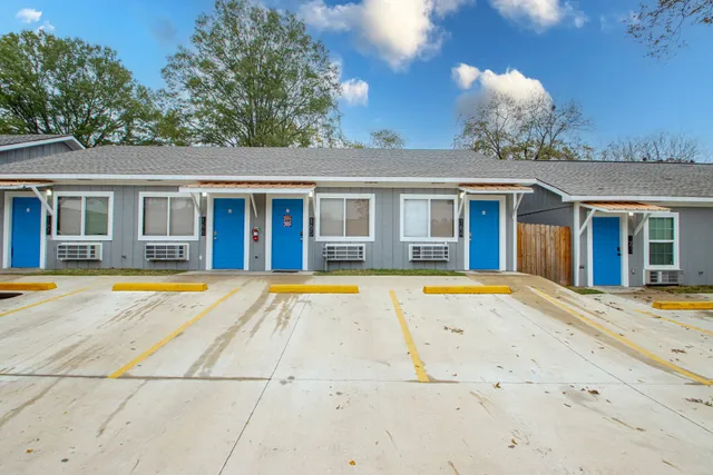 Eagle Suites Extended Stay Hotel, Benton - South