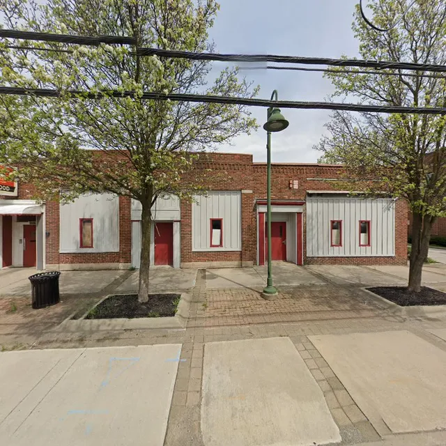 Maple Heights Lounge