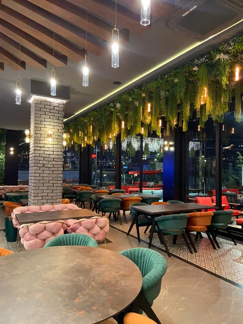 4S Restaurant & Cafe