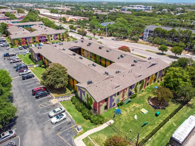 The Metropolis Apartments Austin