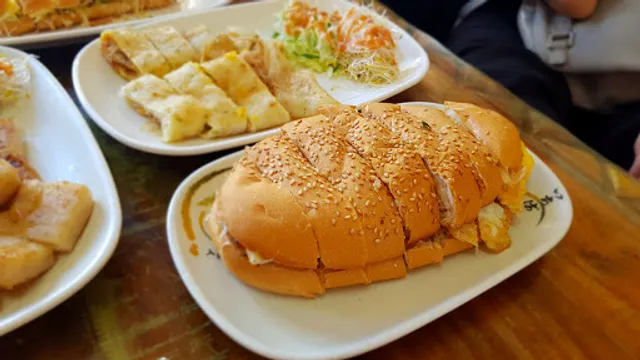 A Mai Breakfast Restaurant