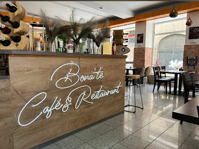 Bonate Cafe Restaurant