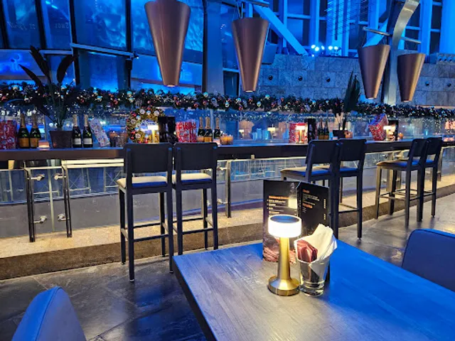 Smokehouse Bar & Grill