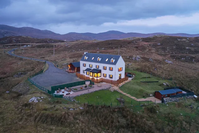 Ceol Na Mara Guest House - Bed and Breakfast