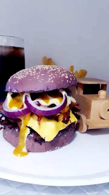 HAMBURGUERIA ARTESANAL EXPRESSO 222