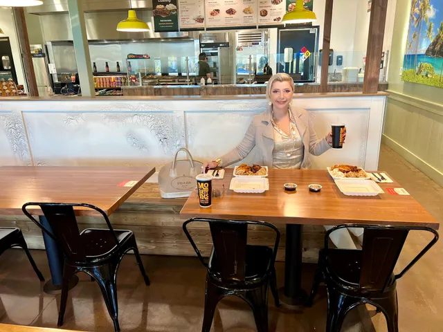 Mo' Bettahs Hawaiian Style Food