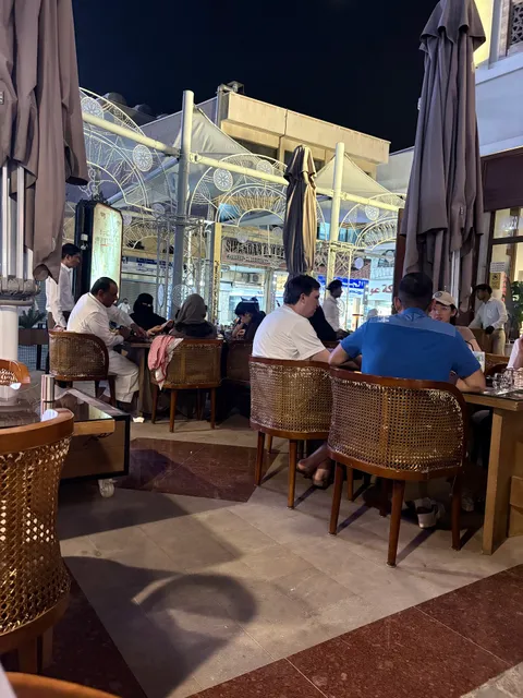 مطعم حصير للمأكولات الكويتية Haseer Restaurant
