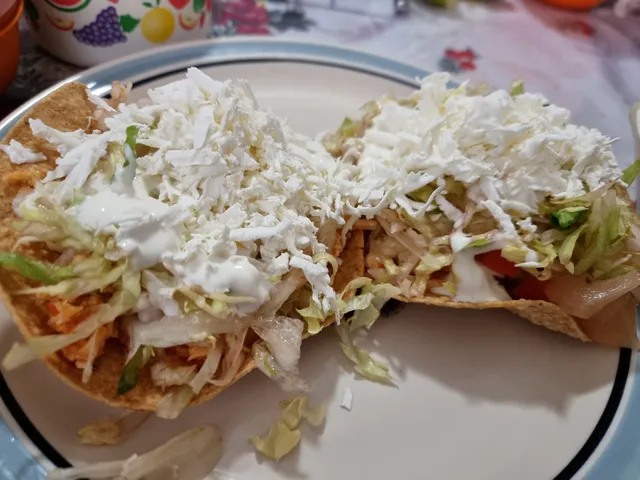Pozoles Pambazos y Tostadas "Lupita"