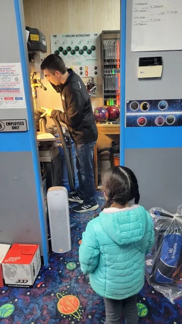 Furey's Solid 10 Pro Shop