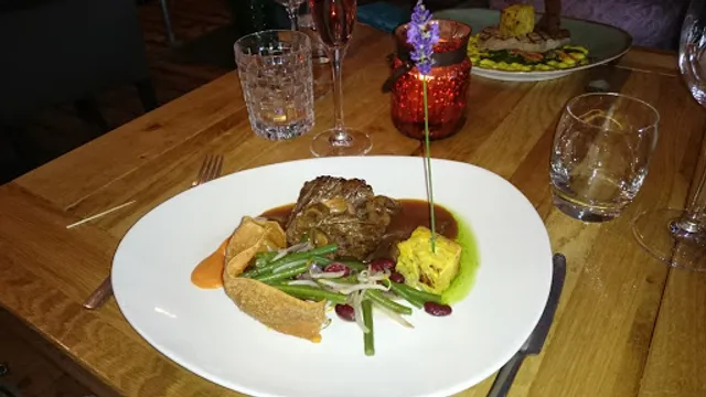 Brasserie en Wijnbar Genieten