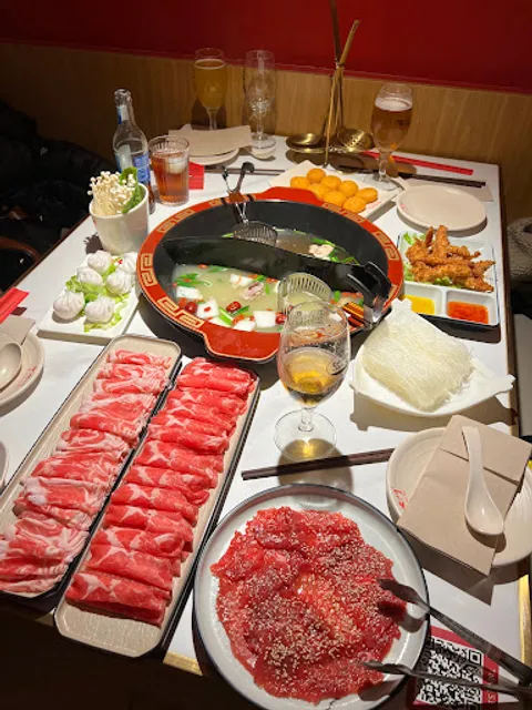 Seventeen BBQ & HOT POT 重庆十七门铁板和火锅