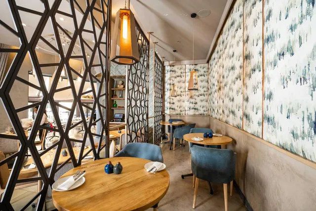 Pappas On The Square