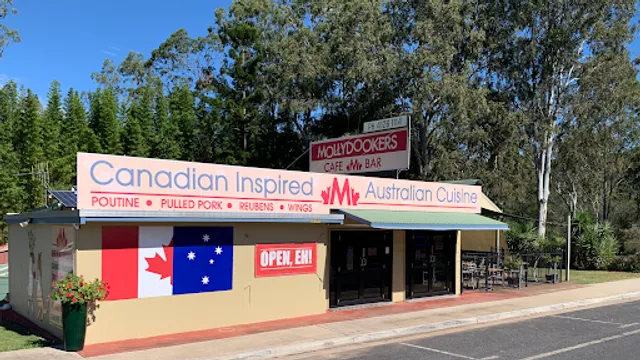 Mollydookers Cafe and Bar