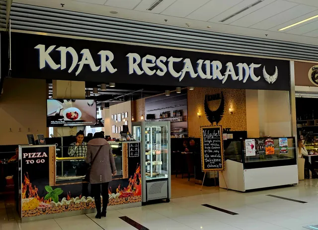 Knar Restaurant & Pizza